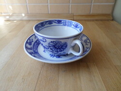 Antik Villeroy & Boch hagymamintás porcelán csésze szett