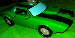 2008.eredeti BANDAI Ben 10 Alien Force Kevin autója DODGE CHELLENGER 22 cm a képek szerint