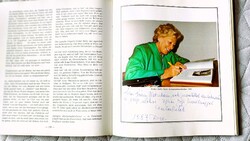 RÉTHY ESZTER MAGYAR OPERA ÉNEKES SZÍNÉSZ SAJÁTKEZŰLEG ÍRT DEDIKÁLÁS SZOPRÁN NEMZETKÖZI ALBUM 1986