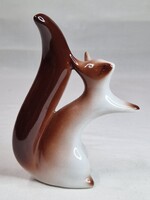 Art deco stílusú porcelán mókus figura hibátlan állapotban 10 cm. magas