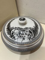 Hollóházi porcelán bonbonier, Szász Endre. 4133
