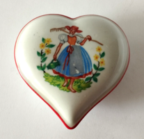 OLD KŐBÁNYAI DRASCHE PORCELAIN HEART-SHAPED BONBONNIER, JEWELRY BOX