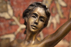 Nagyméretű elegáns bronz balerina szobor – 70 cm-es művészi alkotás