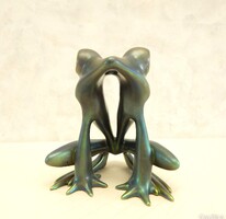 Zsolnay eozin nagy béka, 16 cm, pajzspecsétes.