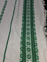 Gyönyörű Hevesi Nèpmüvèszeti asztal terítő 140x140 cm soha nem használt