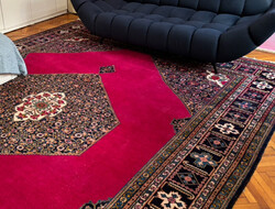 Kaukázusi antik perzsa kézi szőnyeg 250 x 350 cm magenta színű
