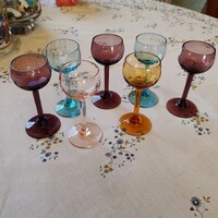 7 db régi színes talpas röviditalos pohár