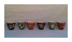 6 db mázas kerámia pálinkás pohár, italos készlet.