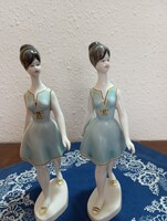 2 db hollóházi sétáló lány figura eladó! Kagi 1db 5000 , ft