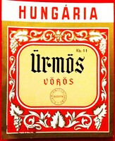 RÉGI - BUDAFOK - ÜRMÖS VÖRÖS boros 1,0 L italos címke GYŰJTŐI ÁLLAPOT a képek szerint