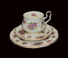 Royal Albert "Violetta" KÁVÉS szett és kistányér, azaz reggeliző szett.