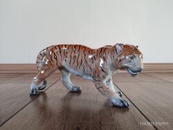Régi Herendi porcelán tigris