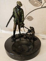 Miniatűr bronz szobor