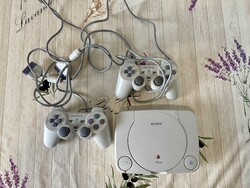 Sony Playtation one + 2 kontroller