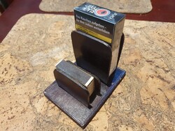 Retro vastag bőr cigaretta és gyufa tartó szocreál dohány