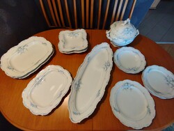 Nagyon régi porcelán tálaló készlet