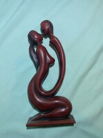 Art Deco szerelmes pár szobor