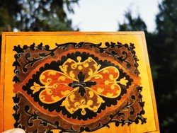 Inlay Music Box