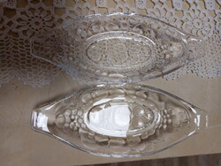 Beautiful glass boat-shaped, fruit-patterned glass serving dishes