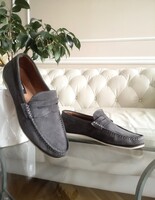 Dune London 42-es handmade mokaszin, hasított bőr, antracit szürke, velúr loafer