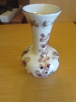 Zsolnay porcelán virág mintás váza. 11cm. Hibátlan.Jelzett.