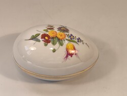 Aquincumi porcelán tojás alakú bonbonier