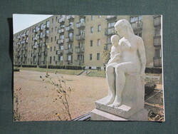 Képeslap,Százhalombatta,Lakótelep,Anya gyermekével szobor látkép,részlet, 1979-