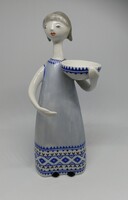Hollóházi porcelán tálas lány!