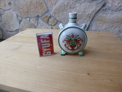 Zsolnay pajzspecsétes kis kulacs