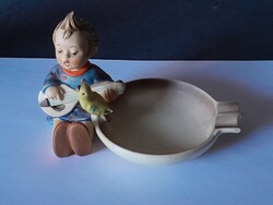 Régi Hummel figura 14 cm hosszú 1935-46 között  készült.