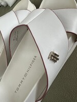 Tommy Hilfiger bőr papucs 37-es, újszerű