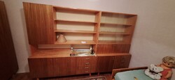Régi vitrines szekrény
