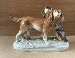 ROYAL DUX PORCELÁN 2 VADÁSZ KUTYA FESTETT, JELZETT SZOBOR