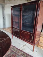 Ebédlő garnitúra /vitrin , tálaló, asztal/ Regency stílus