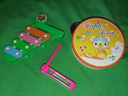 Retro plasztik gyermek játék hangszer szett trombita dob kereplő xilofon 4 db EGYBEN a képek szerint