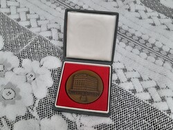 ÁB biztosító bronz plakett
