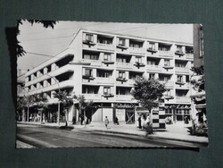 Képeslap,Szolnok,Kossuth Lajos utca,lakóház,üzletek látkép,részlet, 1966-