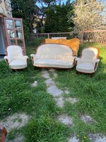 Neoclassical Lounge Set with Four Chairs