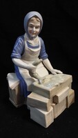 Halas néni Német nagy porcelán szobor GDR
