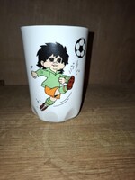 Zsolnay 1982-es foci VB-re készült porcelán pohár