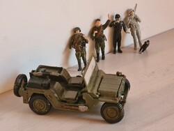 Vintage játékkatonák dzsip Épített 1/35  Willys MB Zvezda II.világháborús parancsnokság felderít