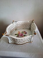 Wallendorfi áttört porcelán kosár gyönyörű