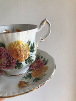 Paragon porcelán teáscsésze alátéttel – virágmintás