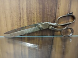 Règi rozsdás Szabó olló jelzett patinás