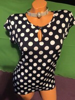 Csinos,márkás nyári  blúzok M-es