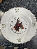 Porelán óra 20,5 cm lovas
