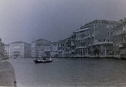 Régi fotónegatív Velence gondolán a Grand Canal-on  1970-es évek B14/10/29
