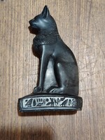 Bastet istennő szobor