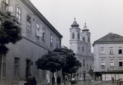 Régi fotónegatív Székesfehérvár Nádor utca-Csemege bolt 1970-es évek utcaképe B14/13/6