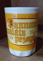 Pannonia maláta pezsgő feliratú pohár